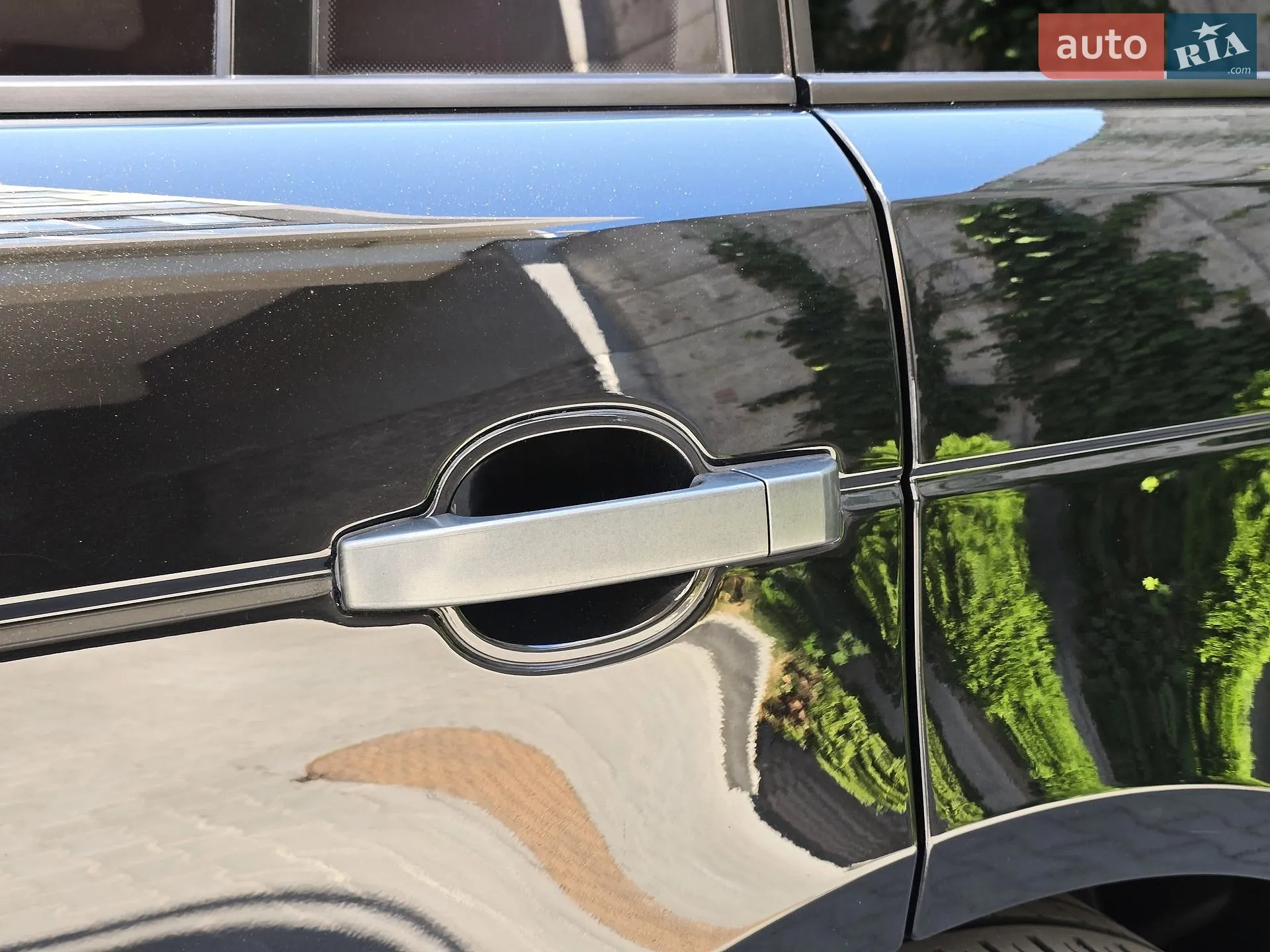 2010 Land Rover Range Rover - мініатюра 23