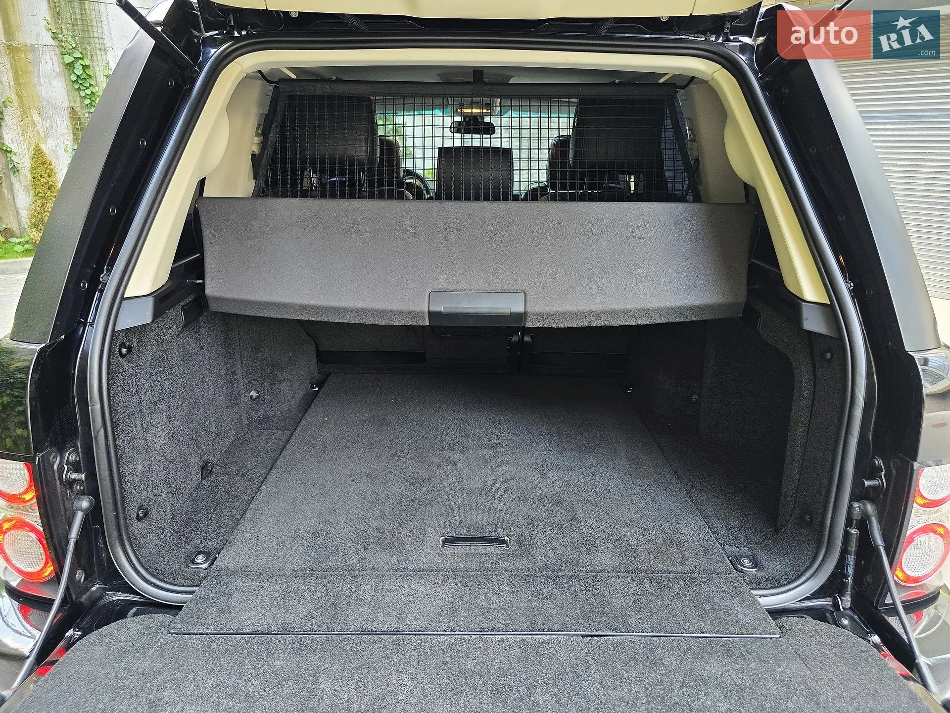 2010 Land Rover Range Rover - мініатюра 93