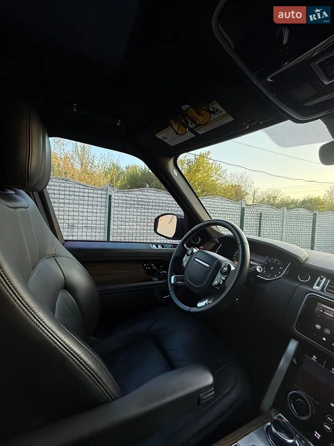 2019 Land Rover Range Rover - мініатюра 34