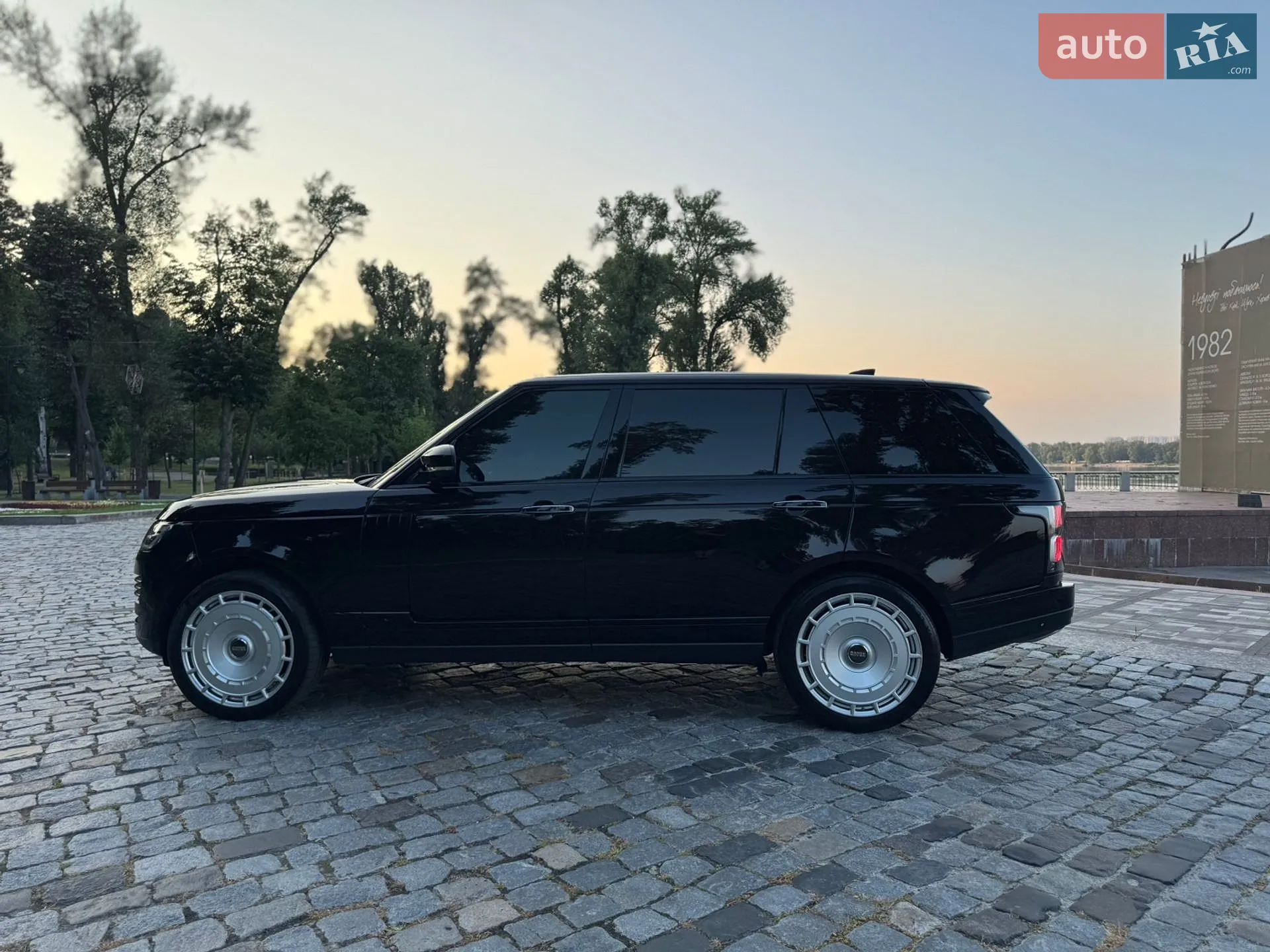 2018 Land Rover Range Rover - мініатюра 7