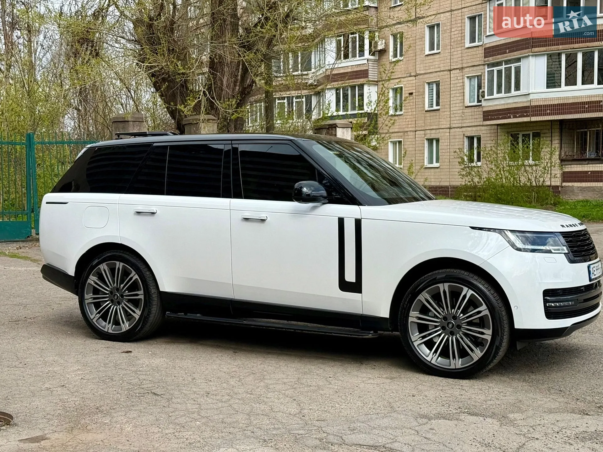 2023 Land Rover Range Rover - мініатюра 4