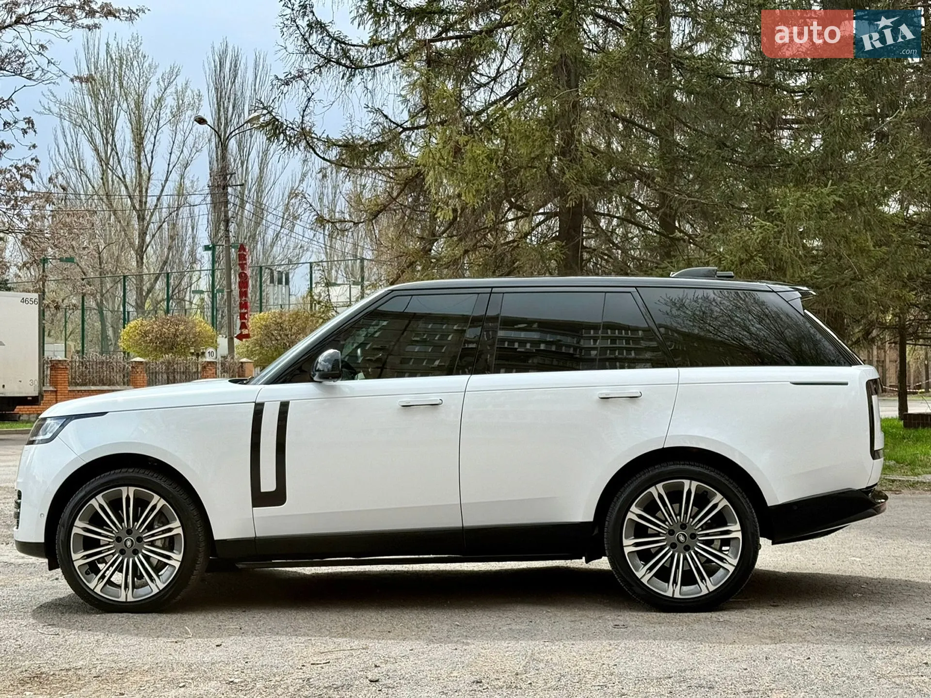 2023 Land Rover Range Rover - мініатюра 8