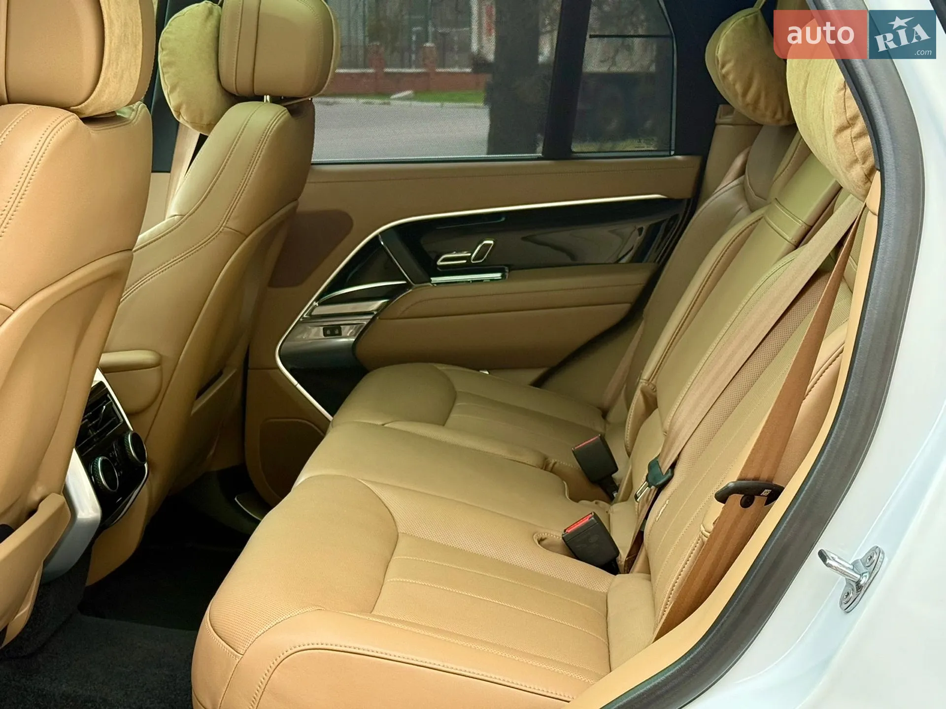 2023 Land Rover Range Rover - мініатюра 16
