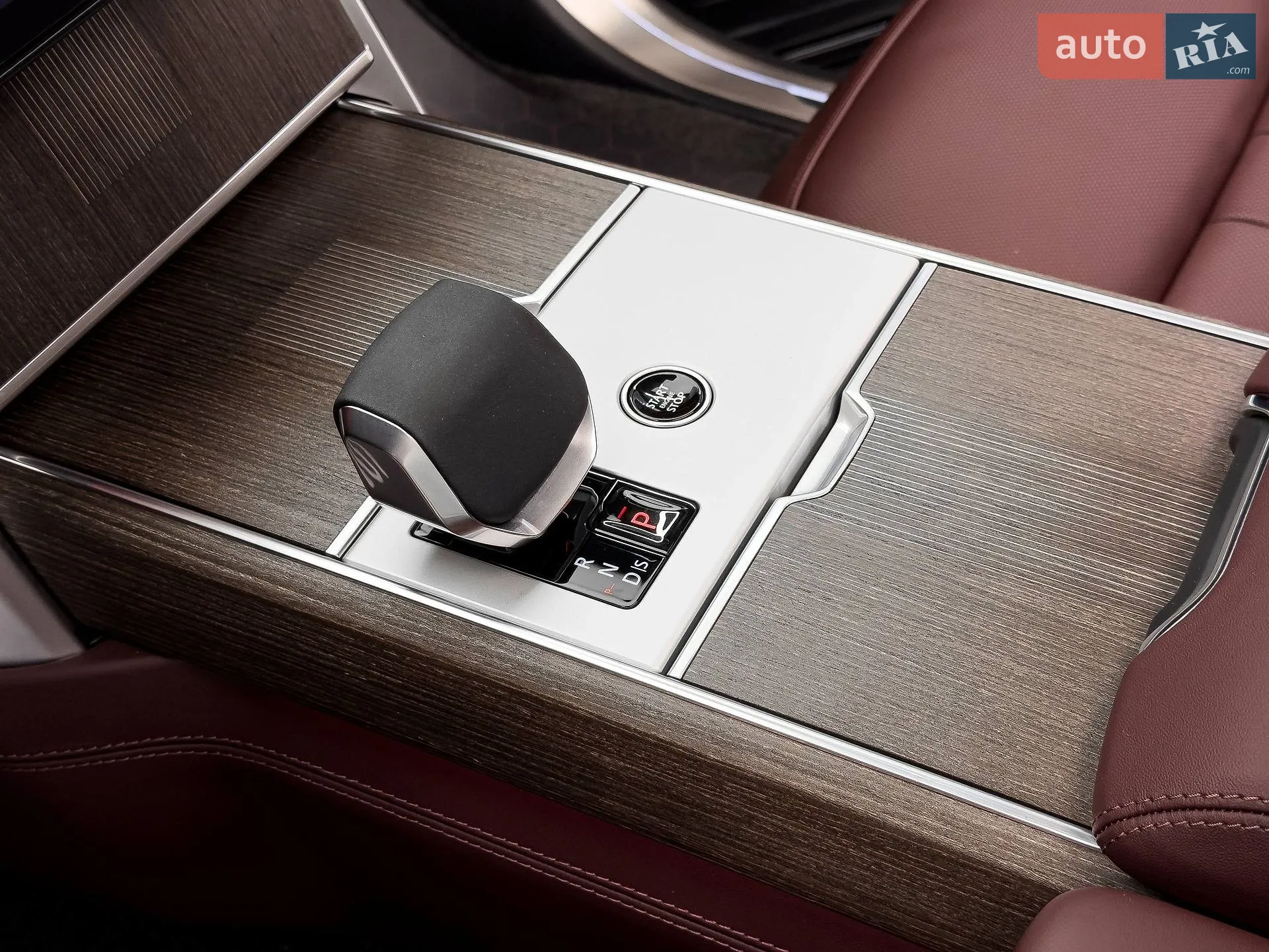 2024 Land Rover Range Rover - мініатюра 33