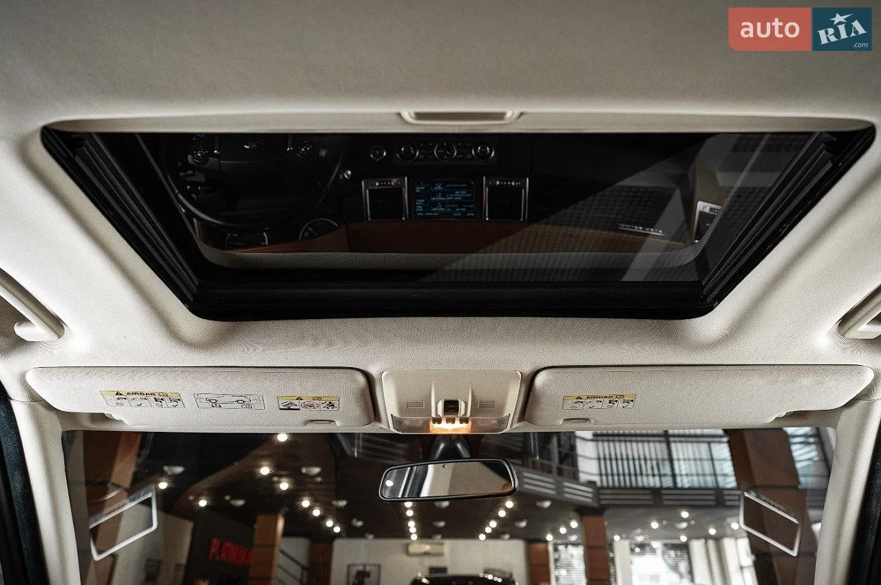 2012 Land Rover Range Rover - мініатюра 23