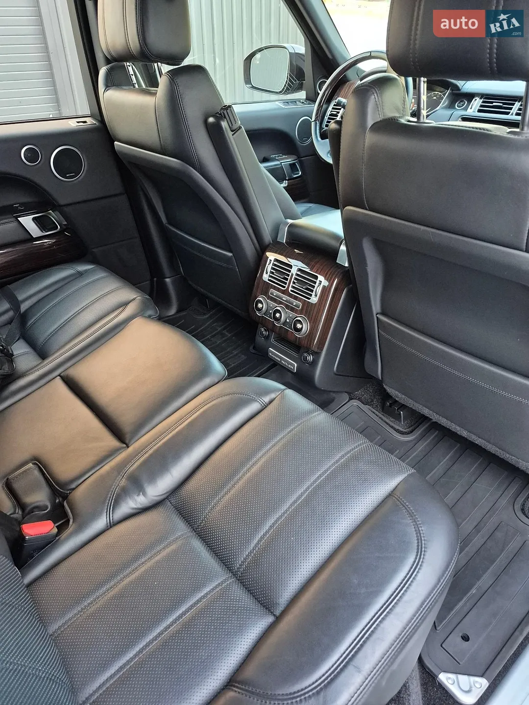 2016 Land Rover Range Rover - мініатюра 17