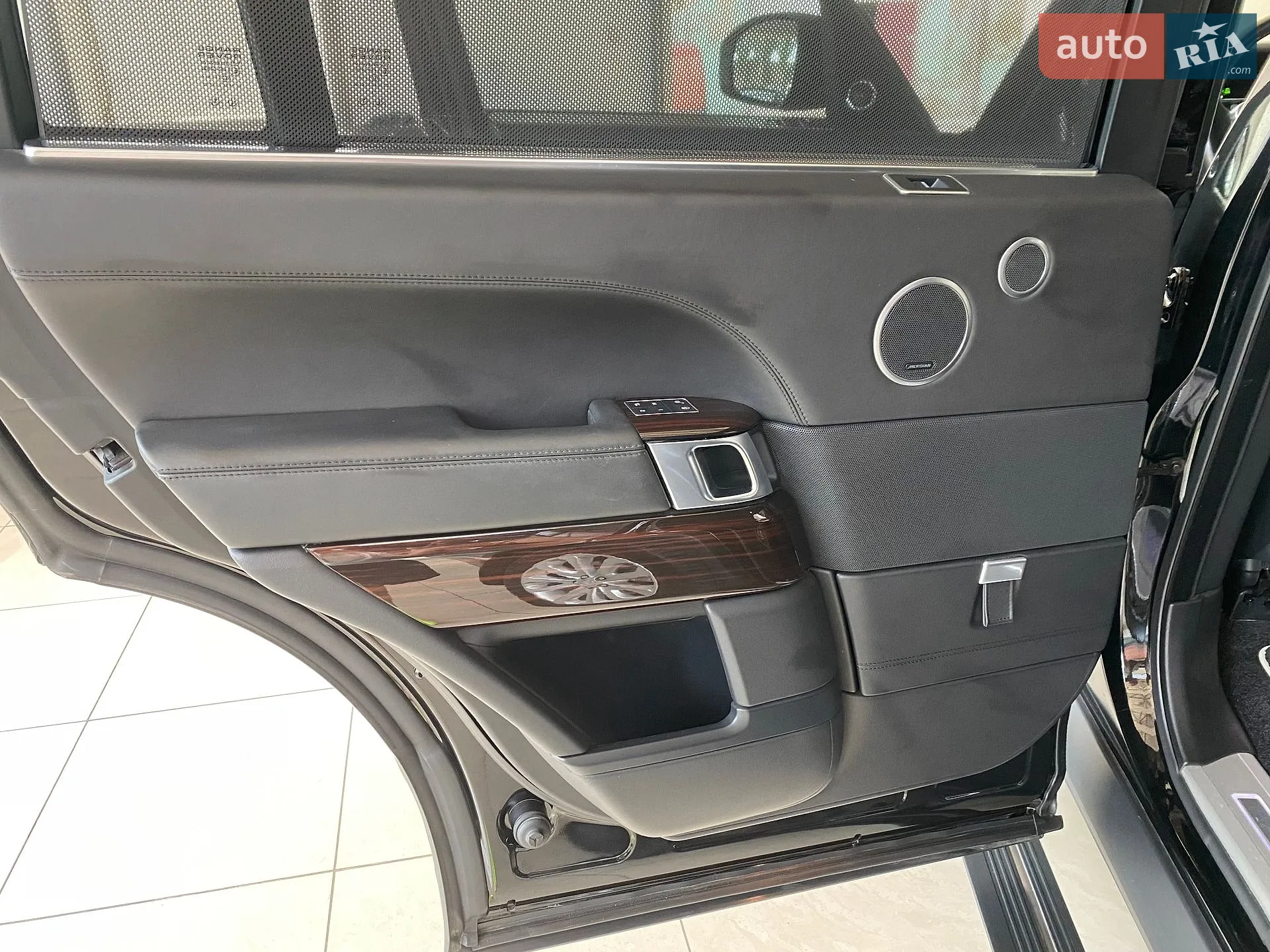 2016 Land Rover Range Rover - мініатюра 40