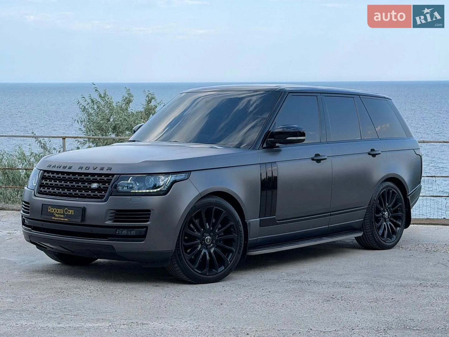 2013 Land Rover Range Rover - мініатюра 3
