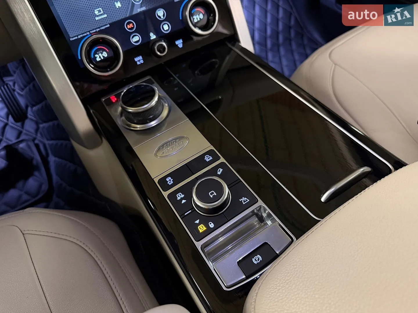 2020 Land Rover Range Rover - мініатюра 29