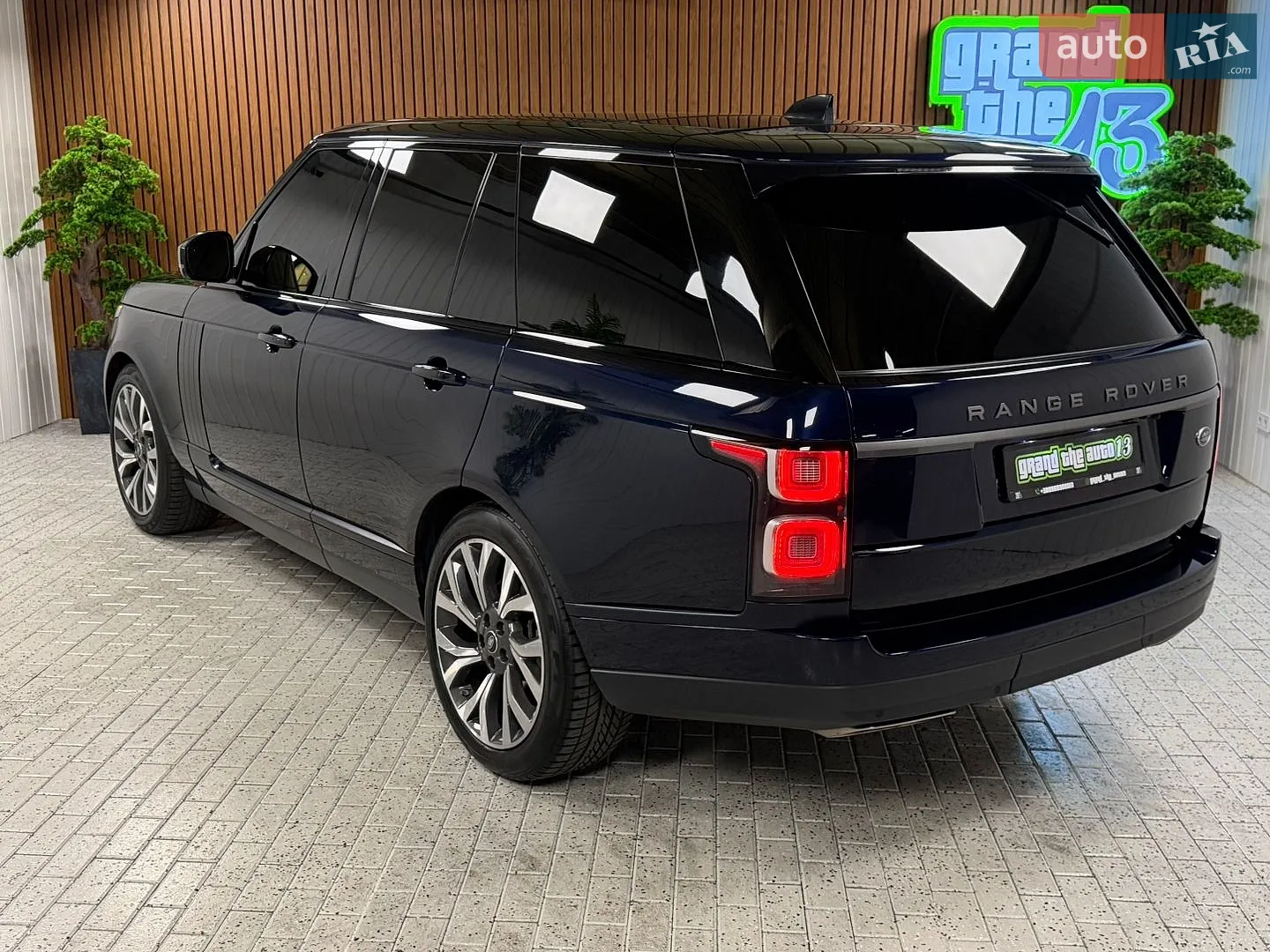 2020 Land Rover Range Rover - мініатюра 54