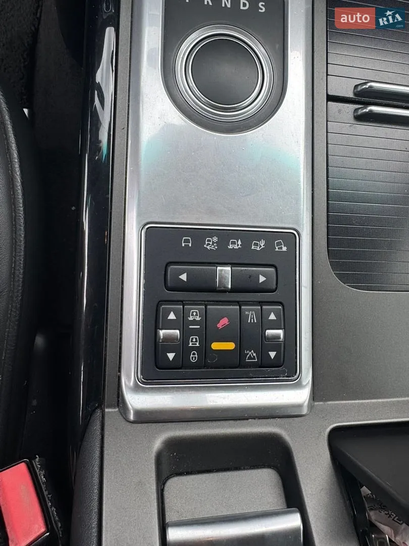 2012 Land Rover Range Rover - мініатюра 21