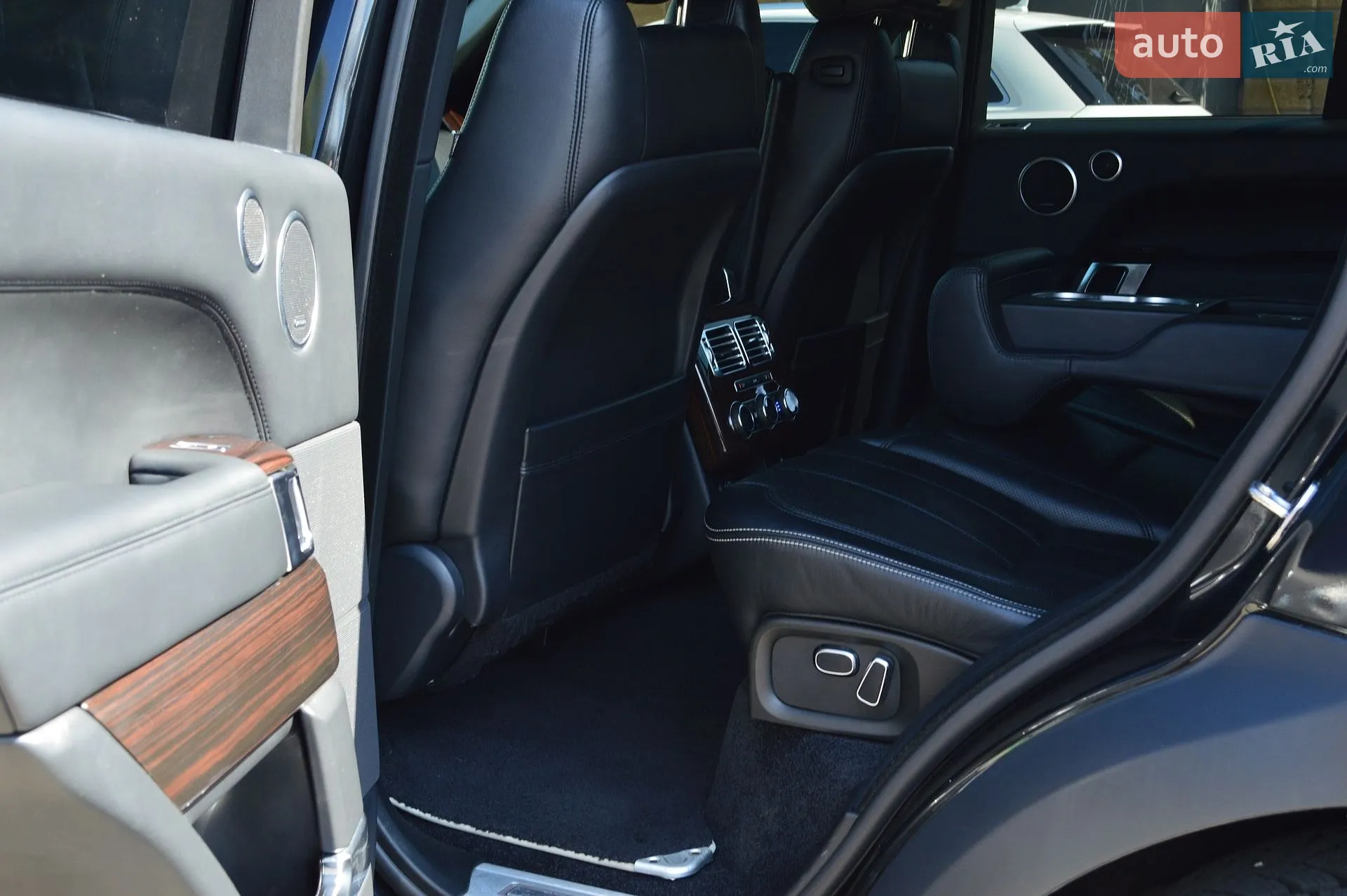 2013 Land Rover Range Rover - мініатюра 55