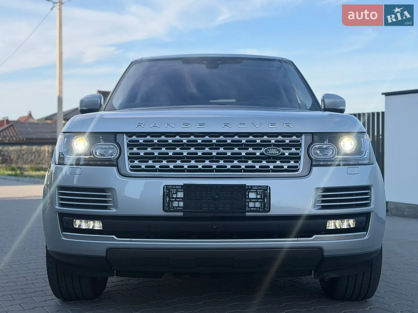 2017 Land Rover Range Rover - мініатюра 27