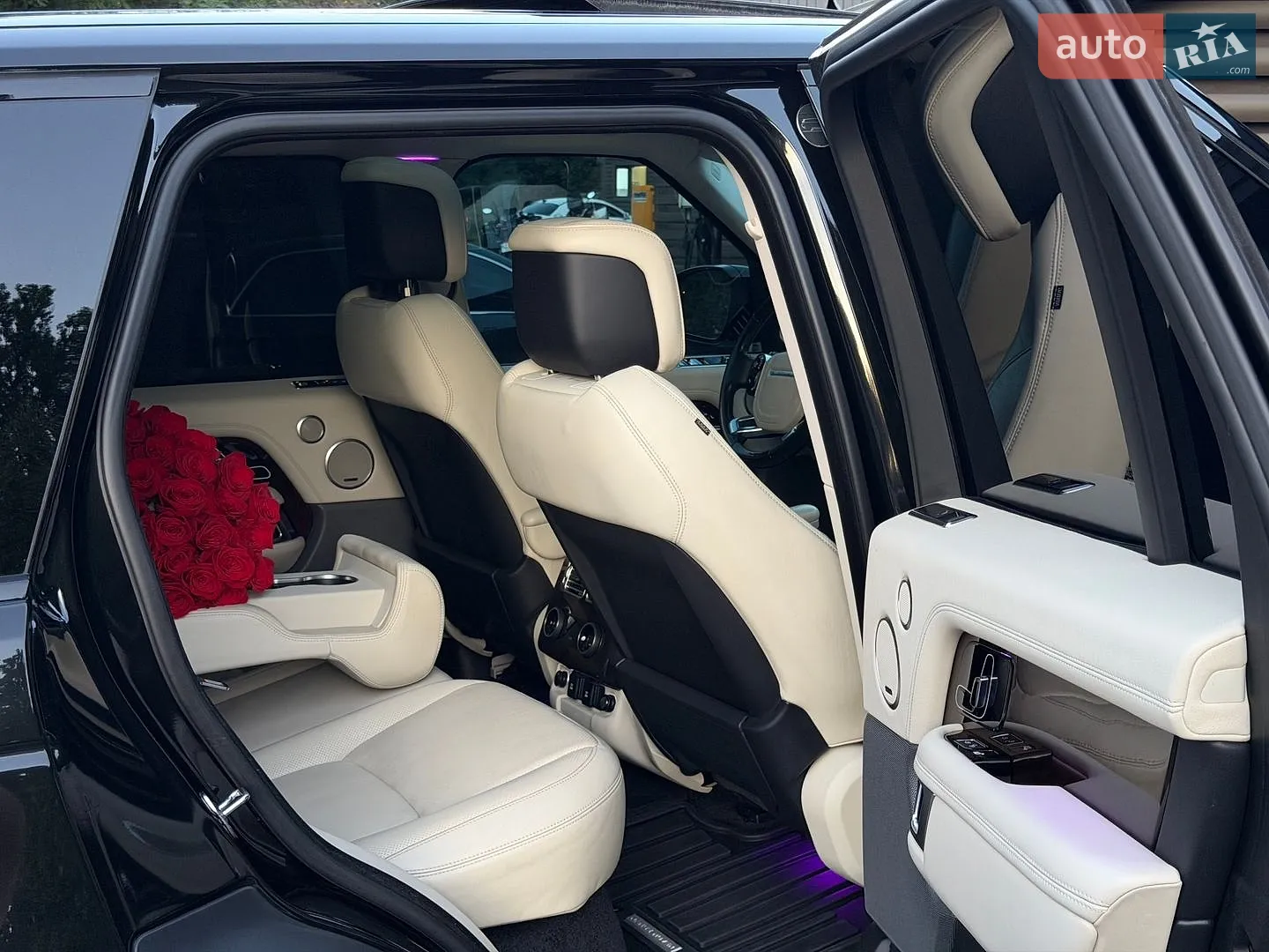 2019 Land Rover Range Rover - мініатюра 11