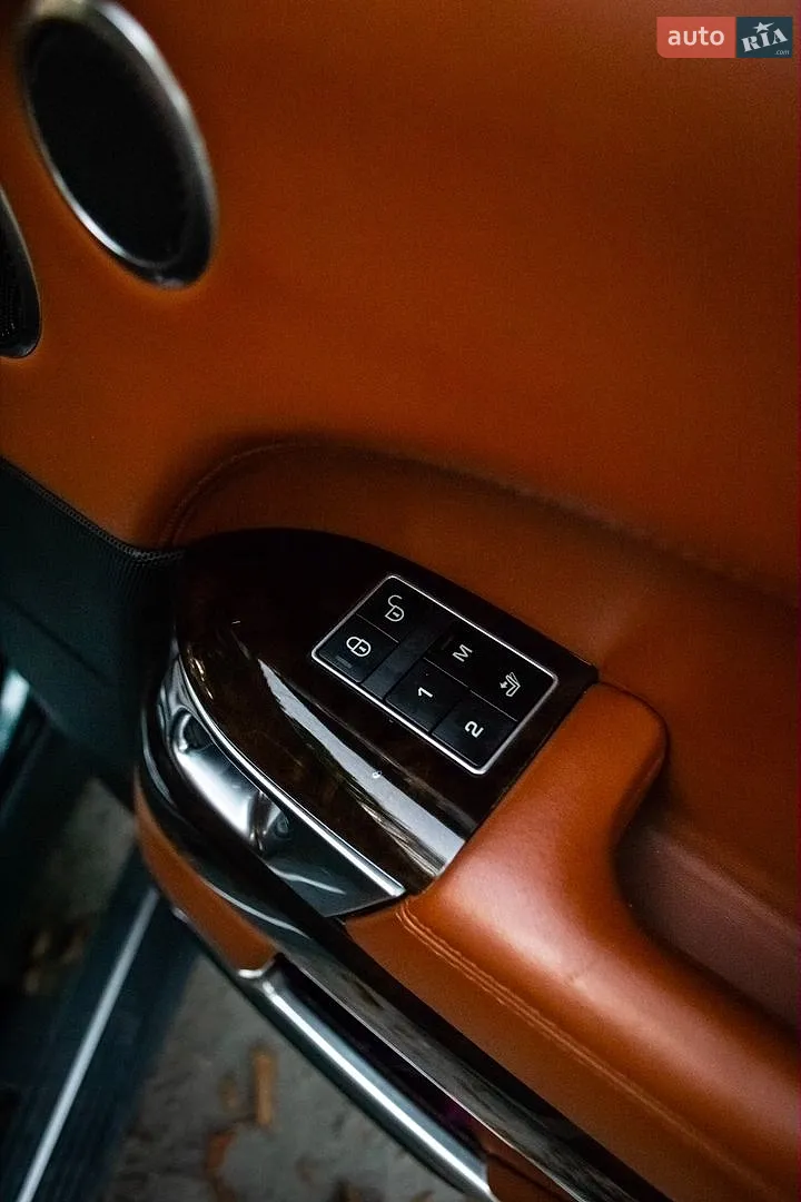 2014 Land Rover Range Rover - мініатюра 27