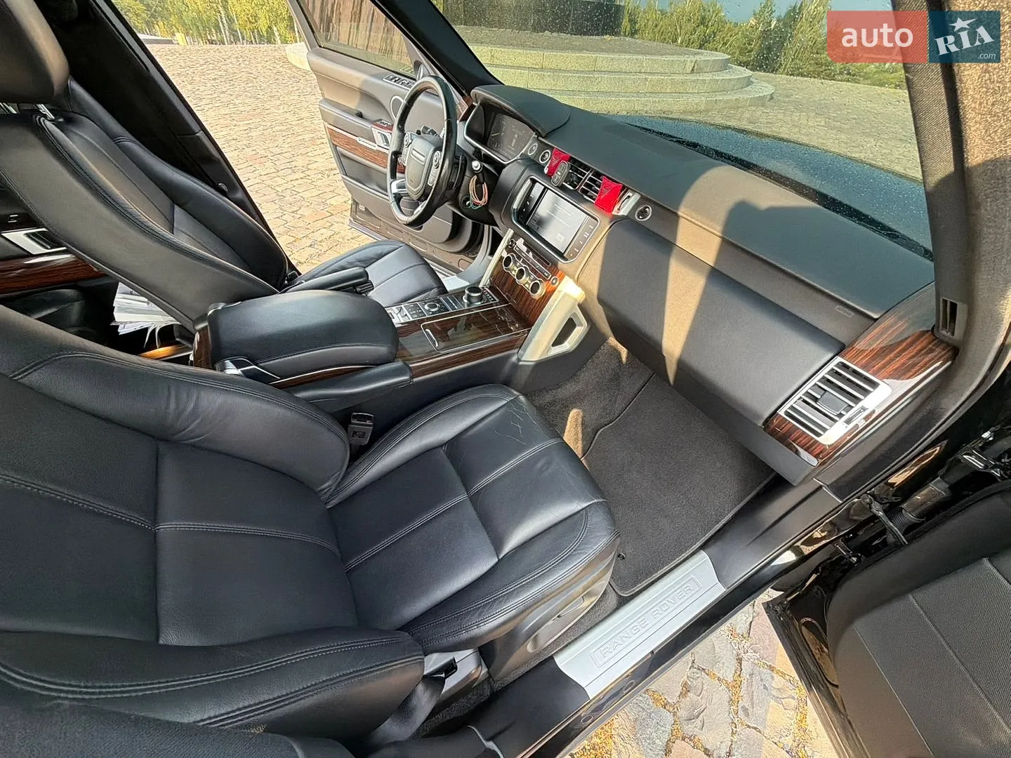 2015 Land Rover Range Rover - мініатюра 36