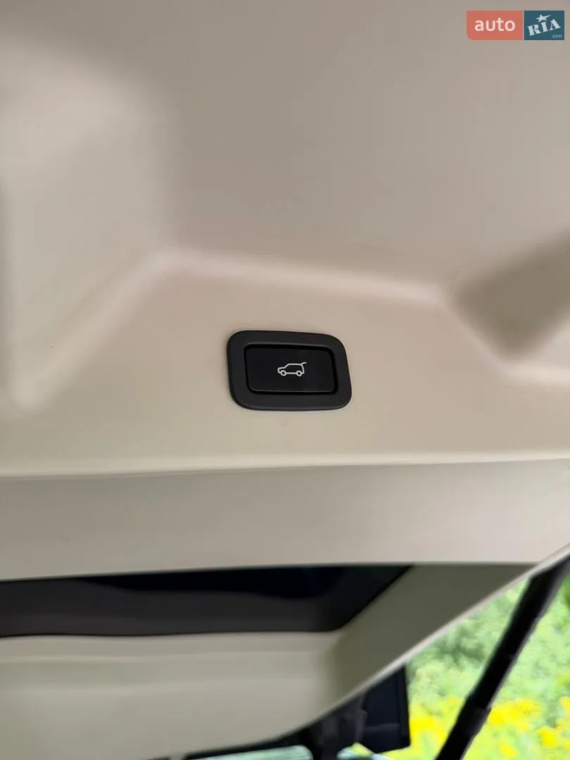 2014 Land Rover Range Rover - мініатюра 24