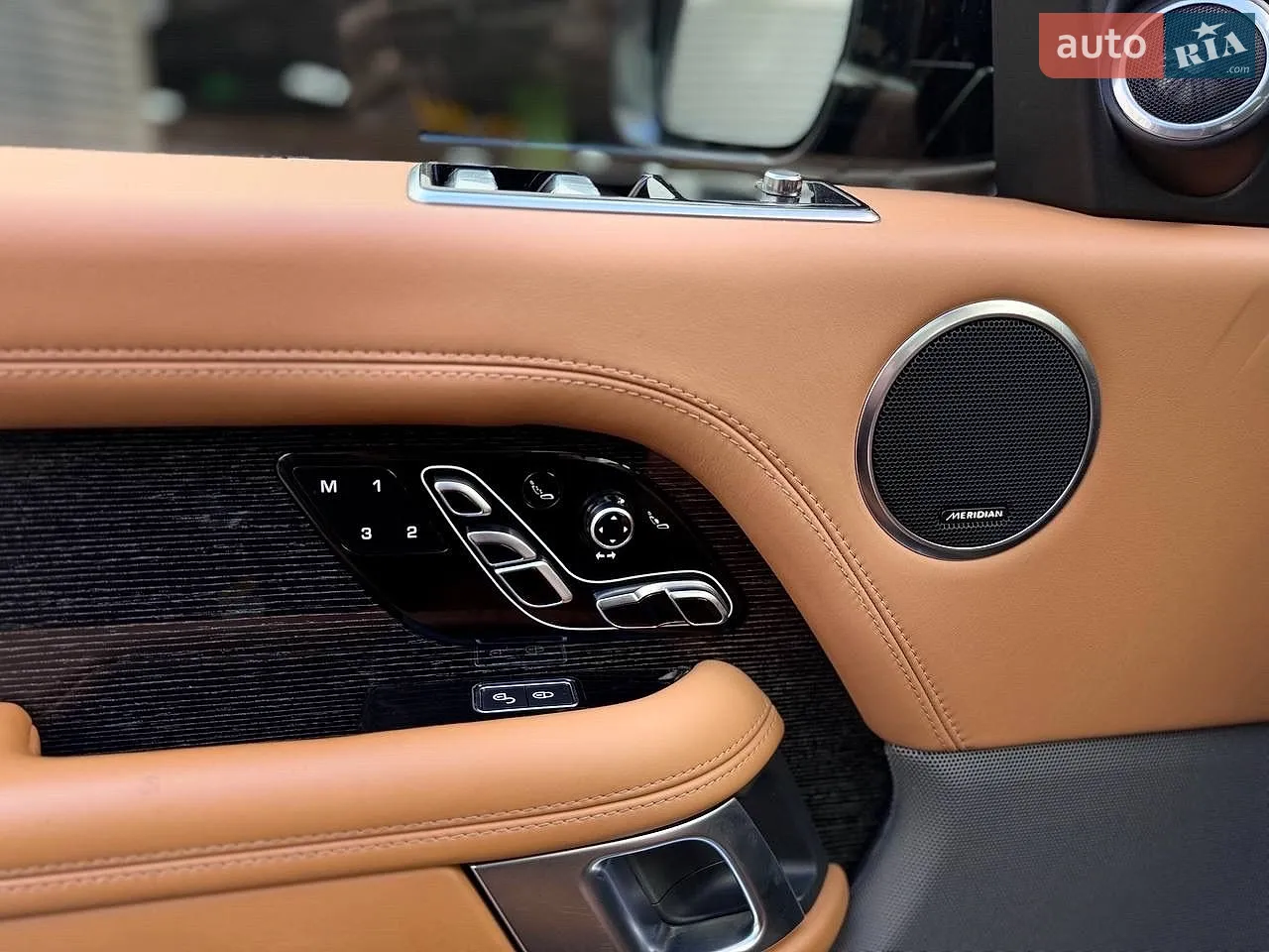 2019 Land Rover Range Rover - мініатюра 35