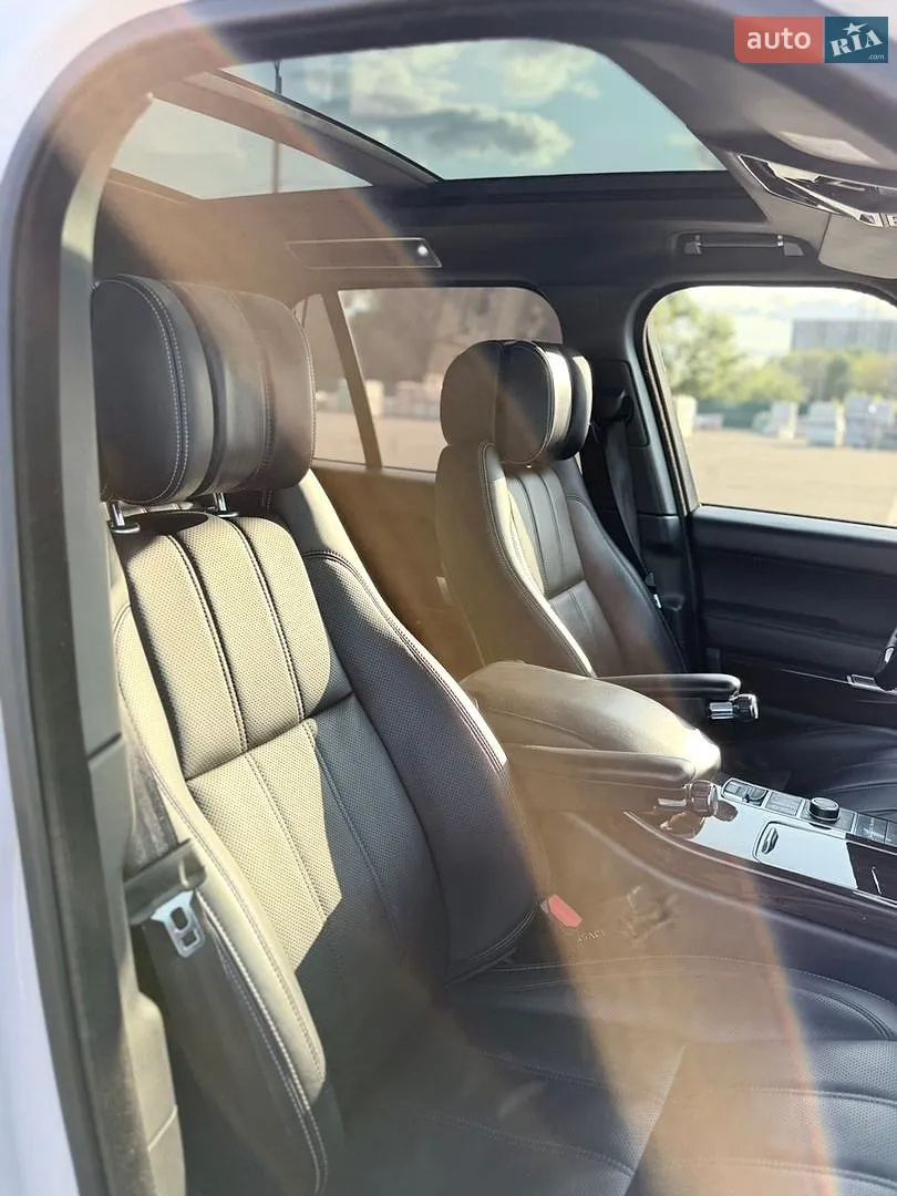 2013 Land Rover Range Rover - мініатюра 22