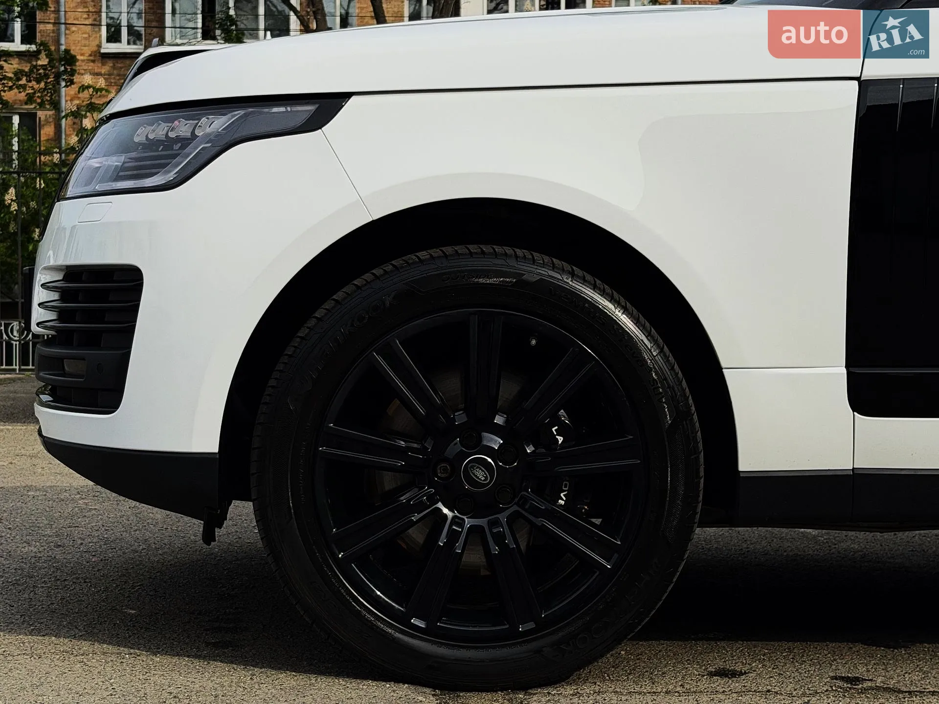 2018 Land Rover Range Rover - мініатюра 18