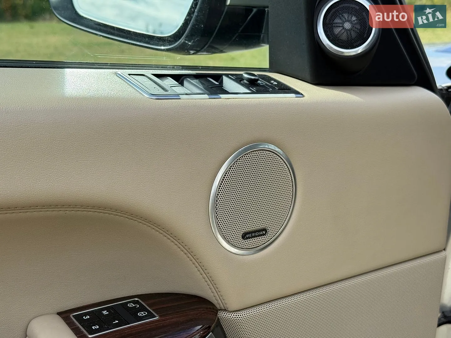 2013 Land Rover Range Rover - мініатюра 27