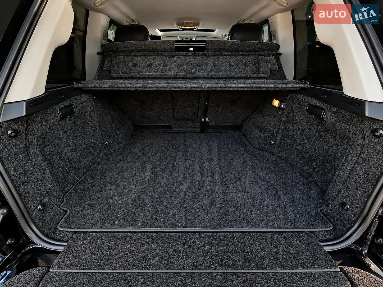 2010 Land Rover Range Rover - мініатюра 14