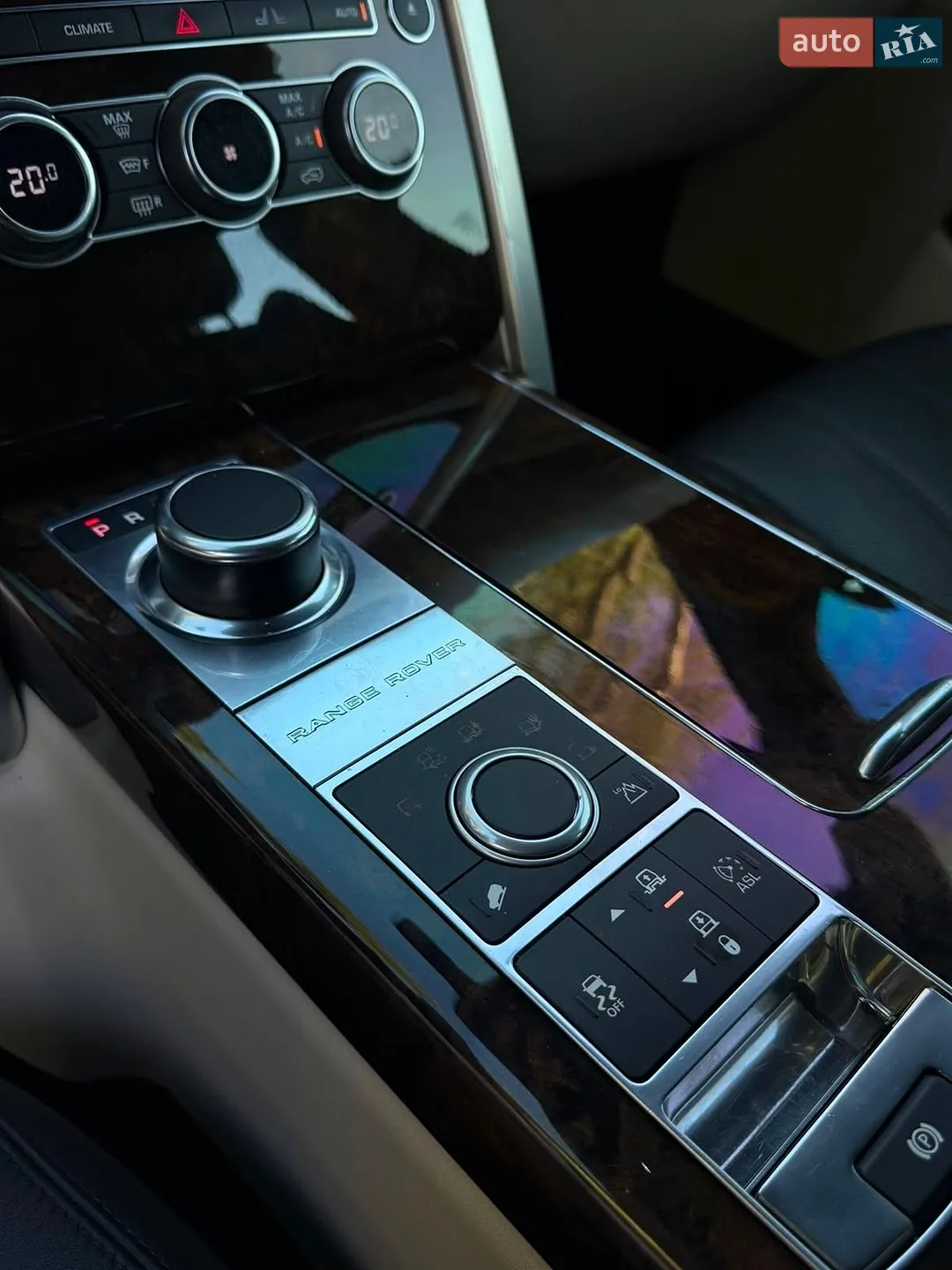 2012 Land Rover Range Rover - мініатюра 31