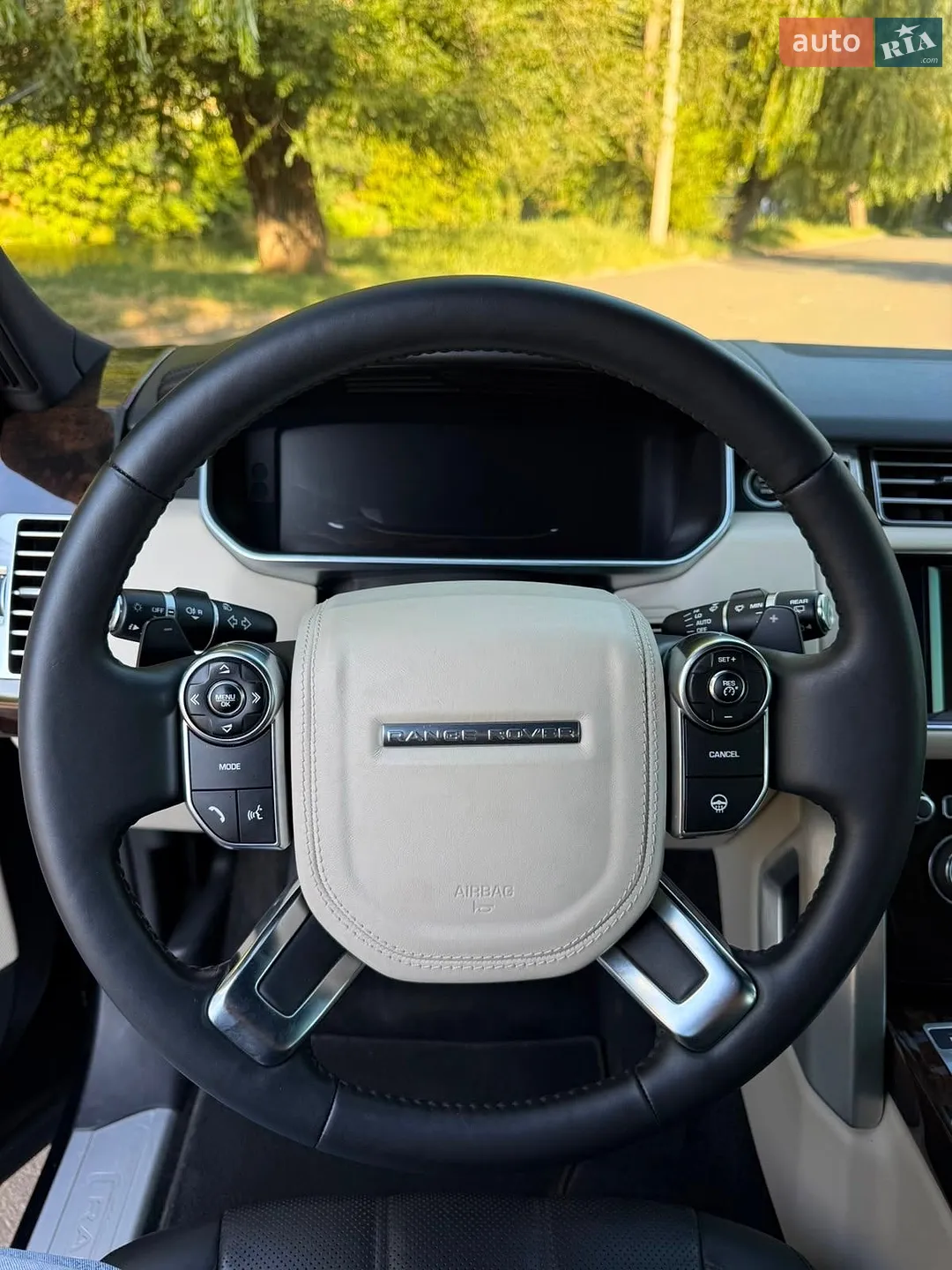 2012 Land Rover Range Rover - мініатюра 30
