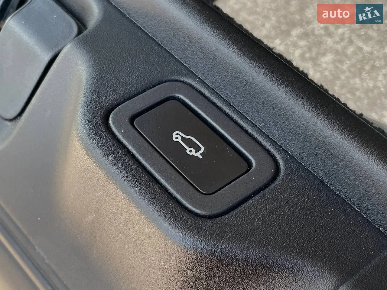 2020 Land Rover Range Rover - мініатюра 12