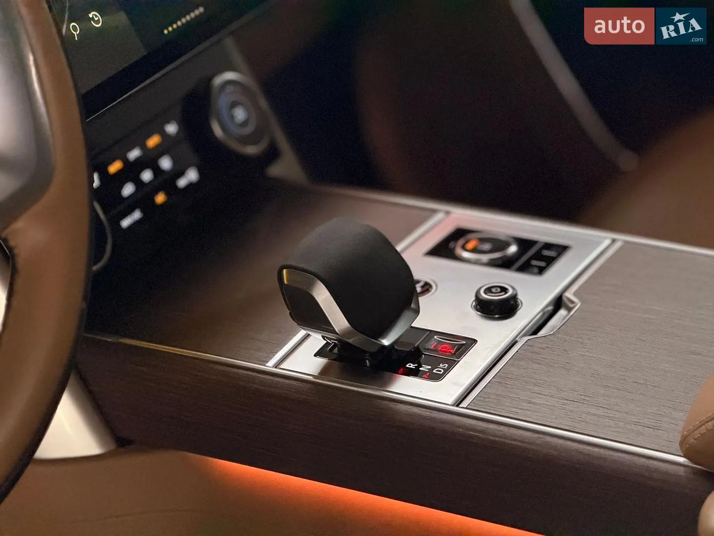 2023 Land Rover Range Rover - мініатюра 15