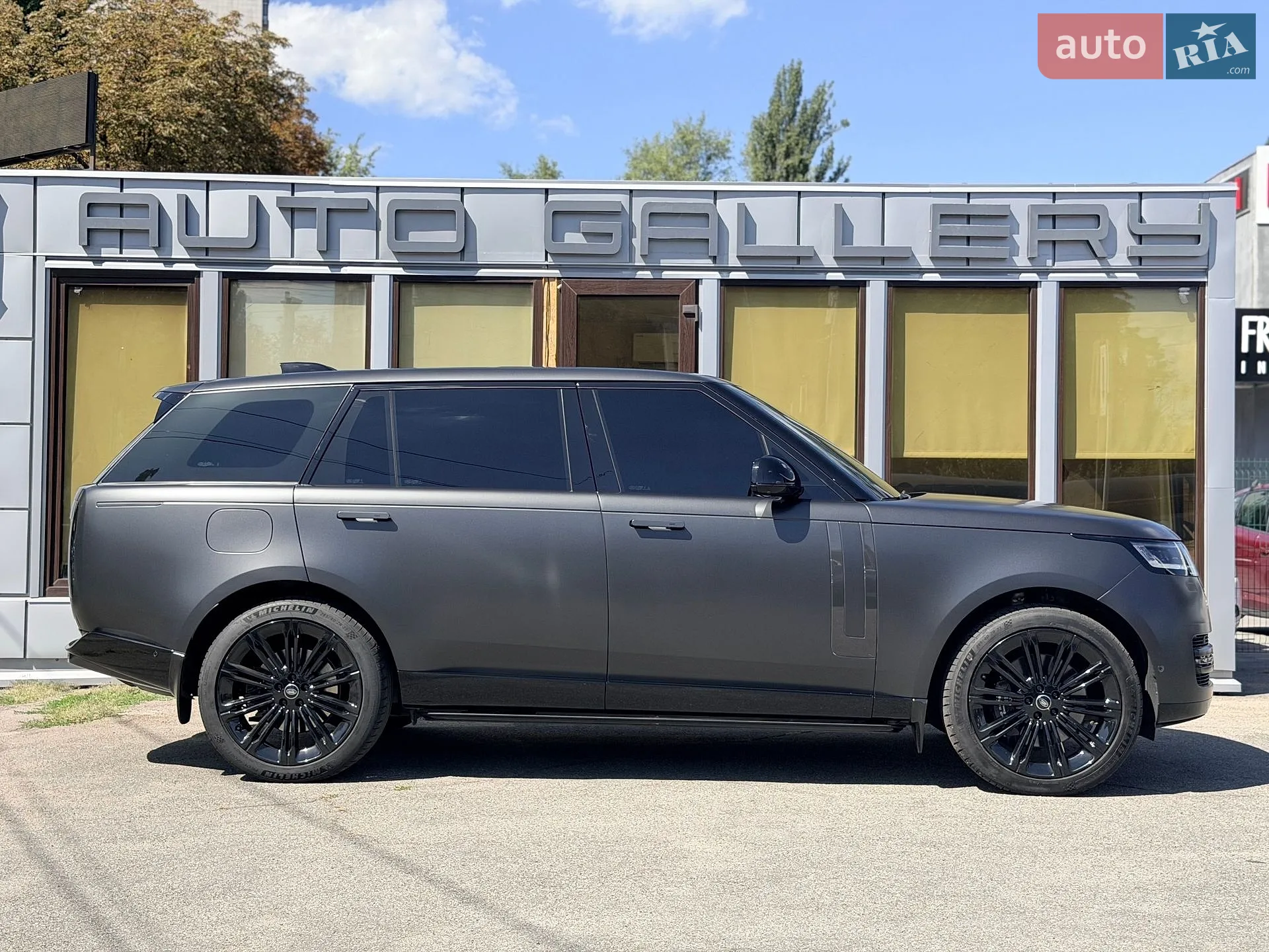 2025 Land Rover Range Rover - мініатюра 8