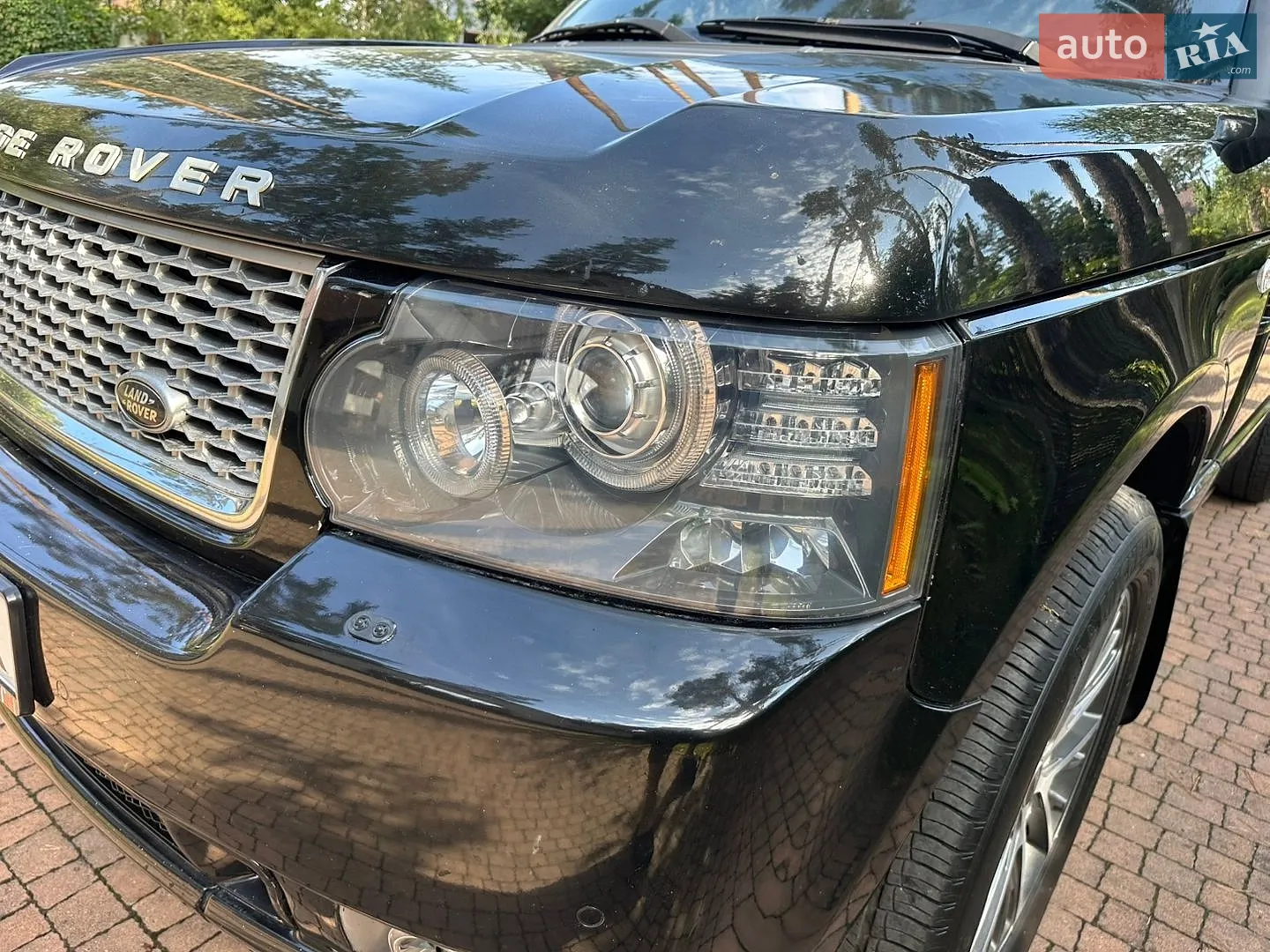 2010 Land Rover Range Rover - мініатюра 32