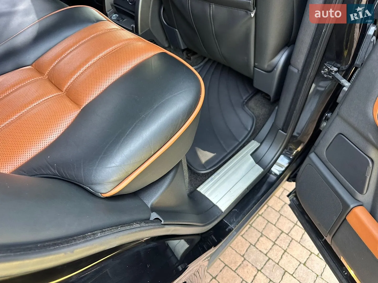 2010 Land Rover Range Rover - мініатюра 111