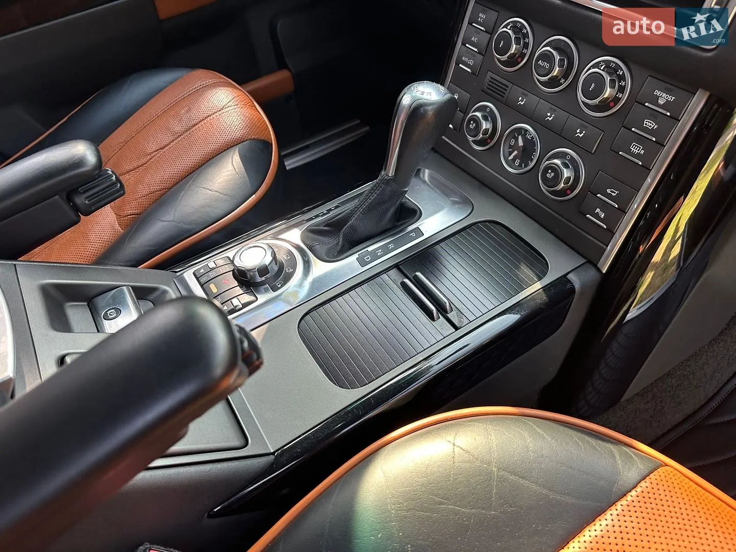 2010 Land Rover Range Rover - мініатюра 125