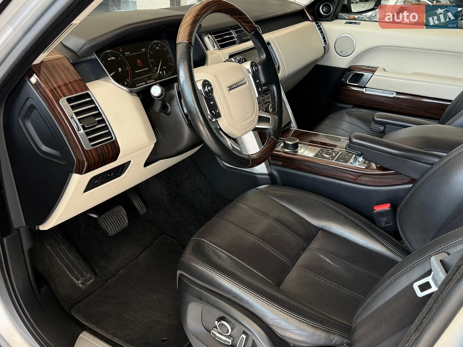 2016 Land Rover Range Rover - мініатюра 12