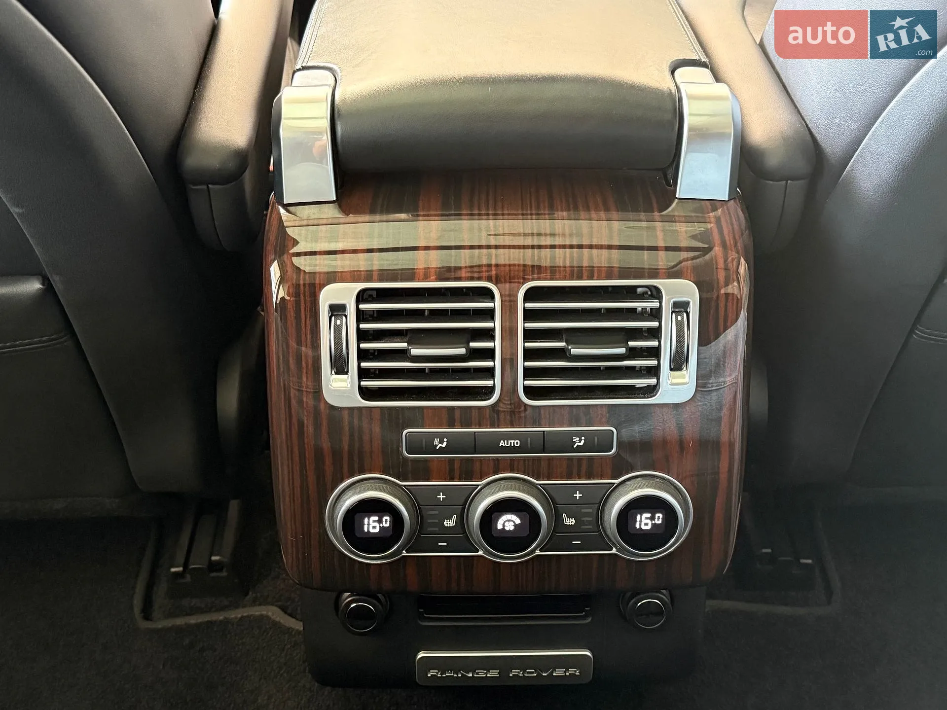 2016 Land Rover Range Rover - мініатюра 27