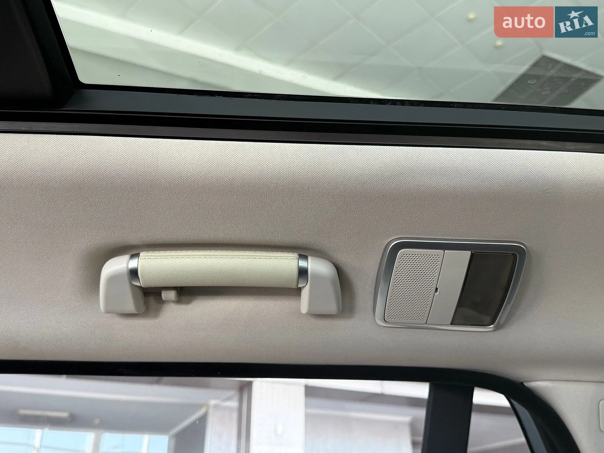 2016 Land Rover Range Rover - мініатюра 30