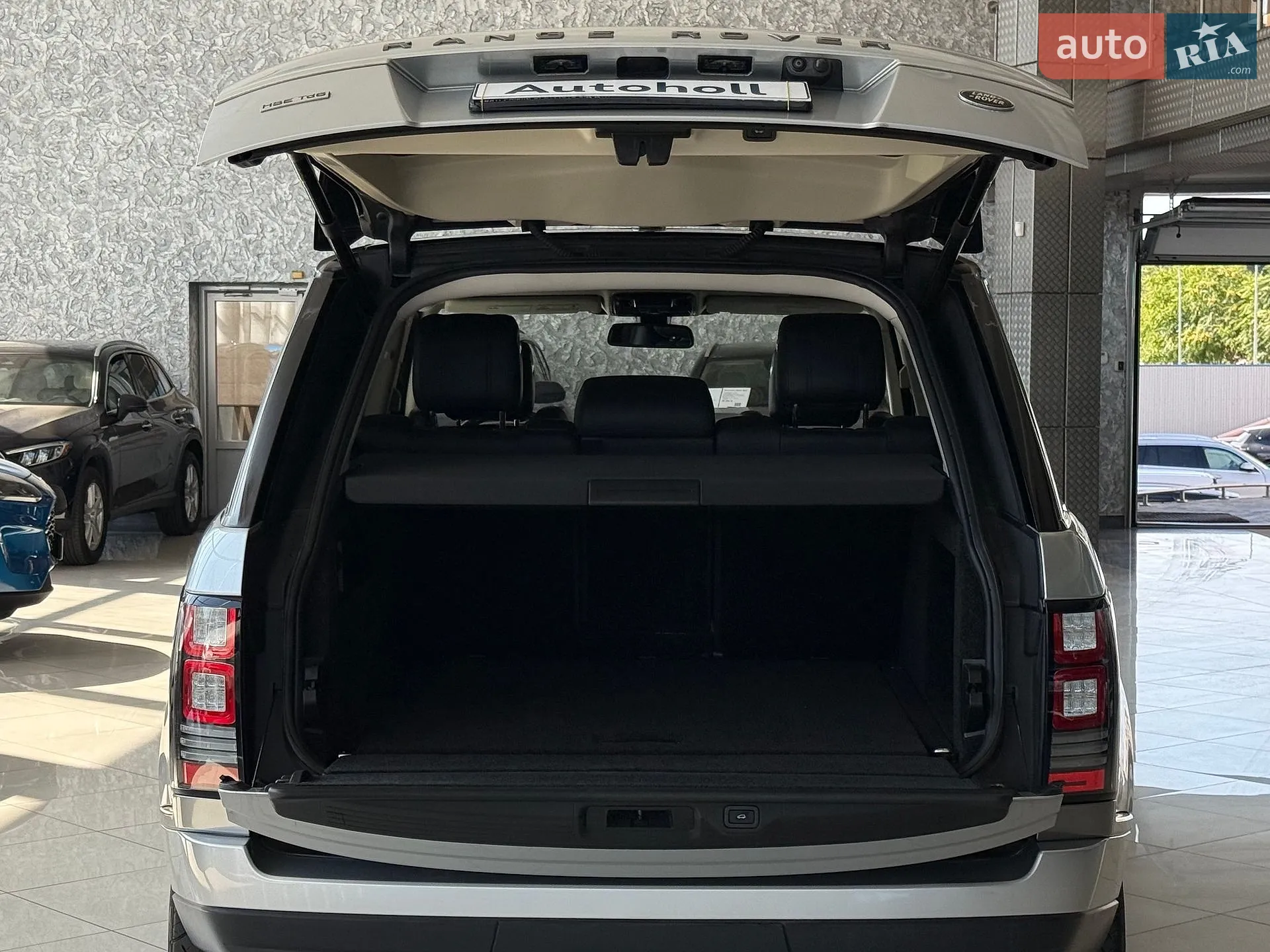 2016 Land Rover Range Rover - мініатюра 10