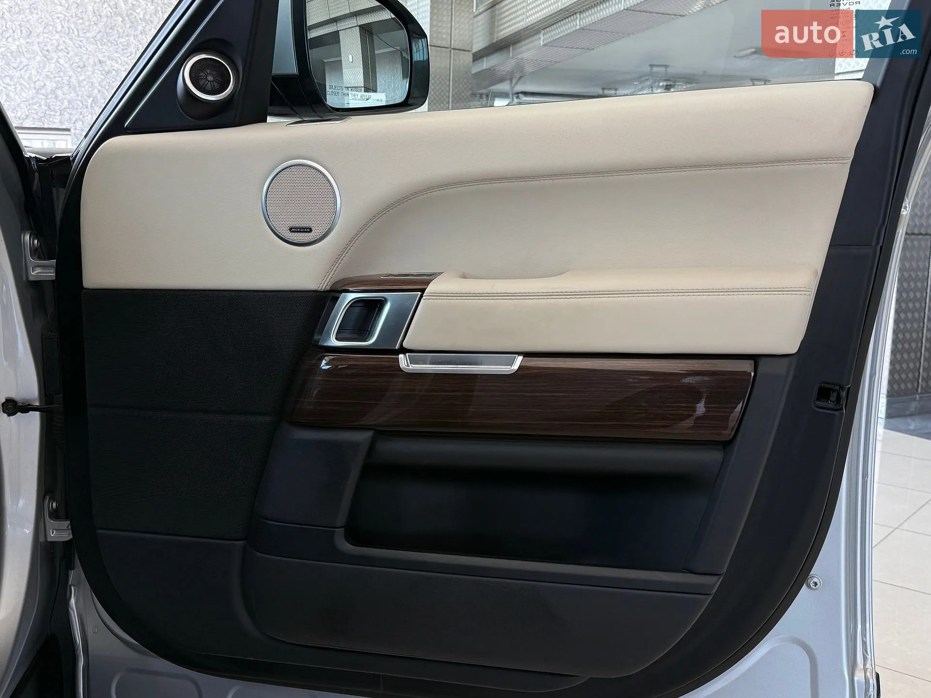 2016 Land Rover Range Rover - мініатюра 23