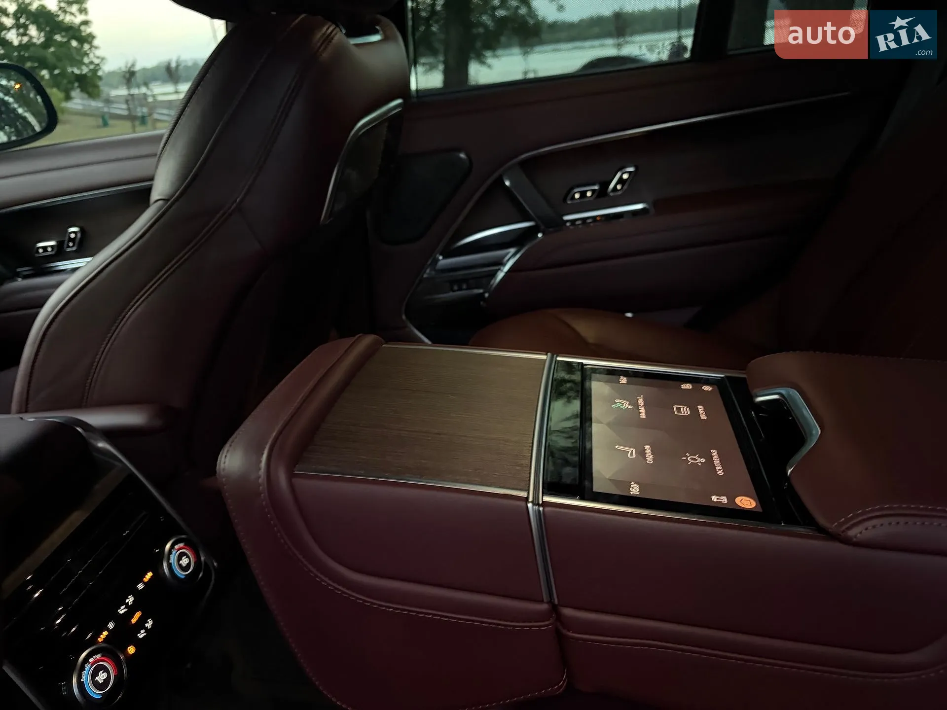 2023 Land Rover Range Rover - мініатюра 26