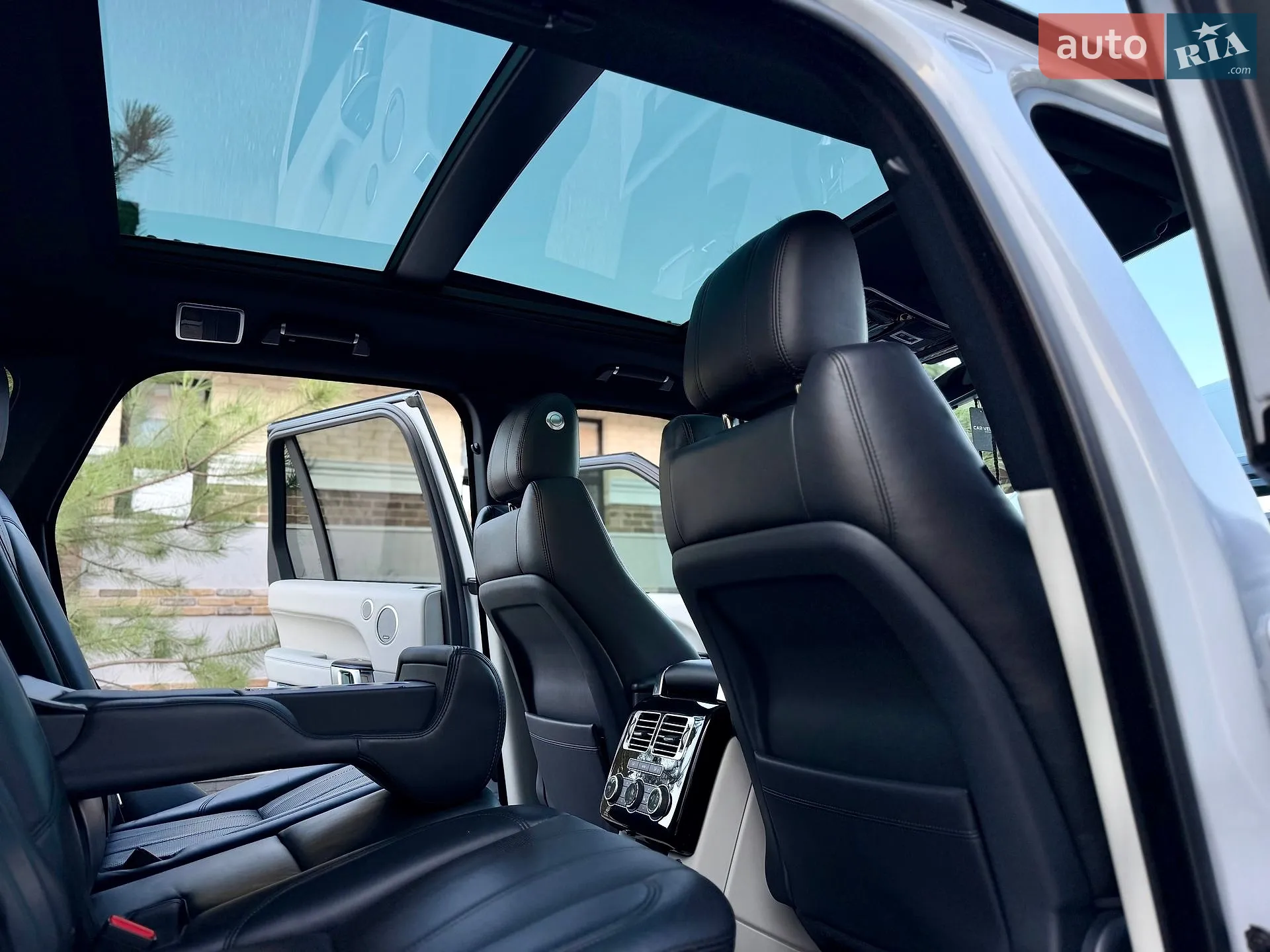 2015 Land Rover Range Rover - мініатюра 55