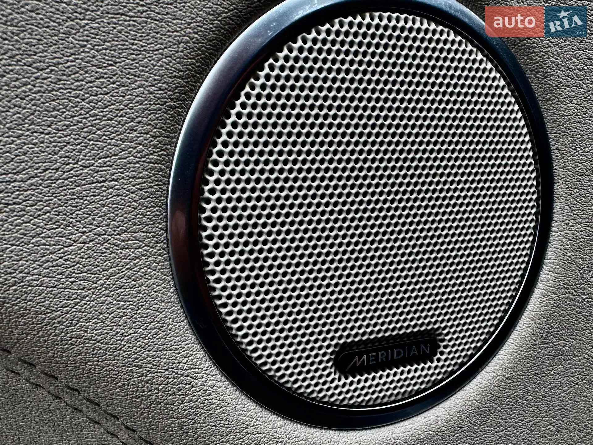2016 Land Rover Range Rover - мініатюра 31