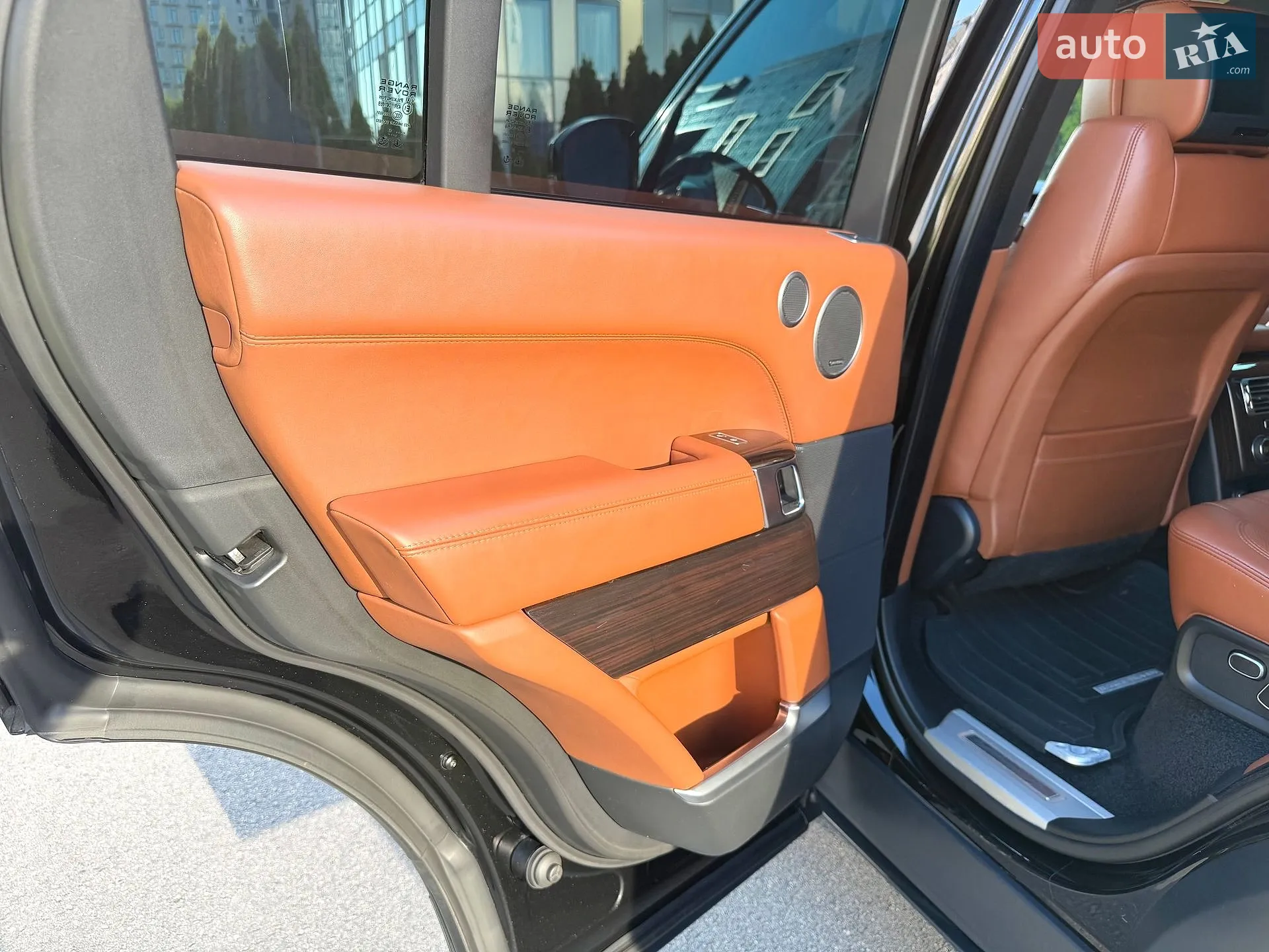 2013 Land Rover Range Rover - мініатюра 17