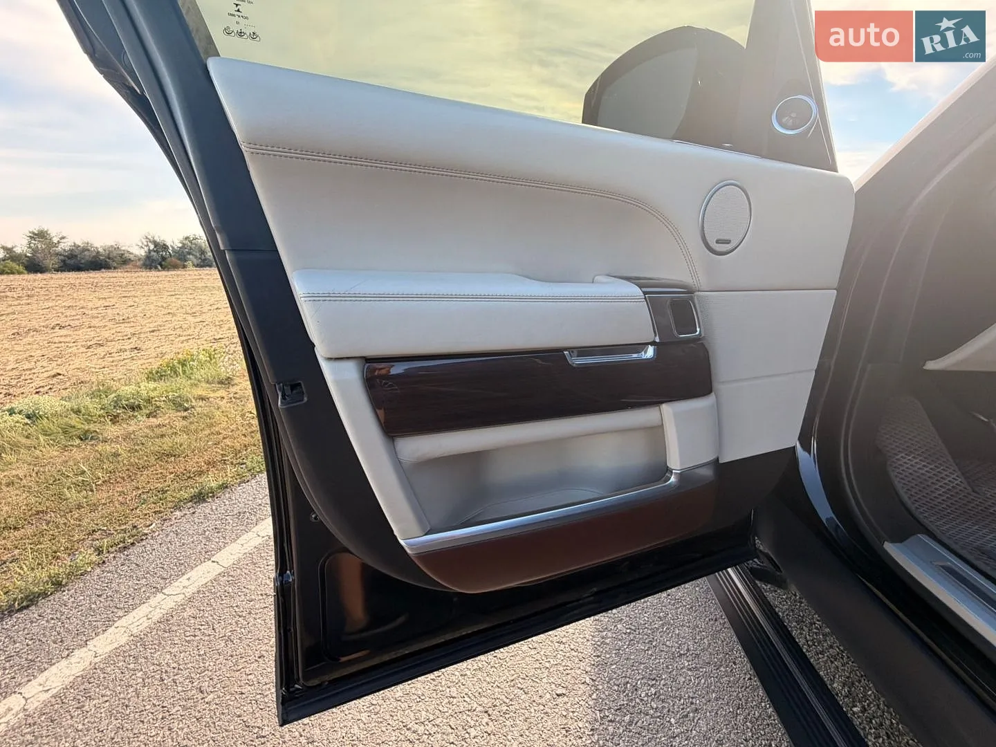 2013 Land Rover Range Rover - мініатюра 9
