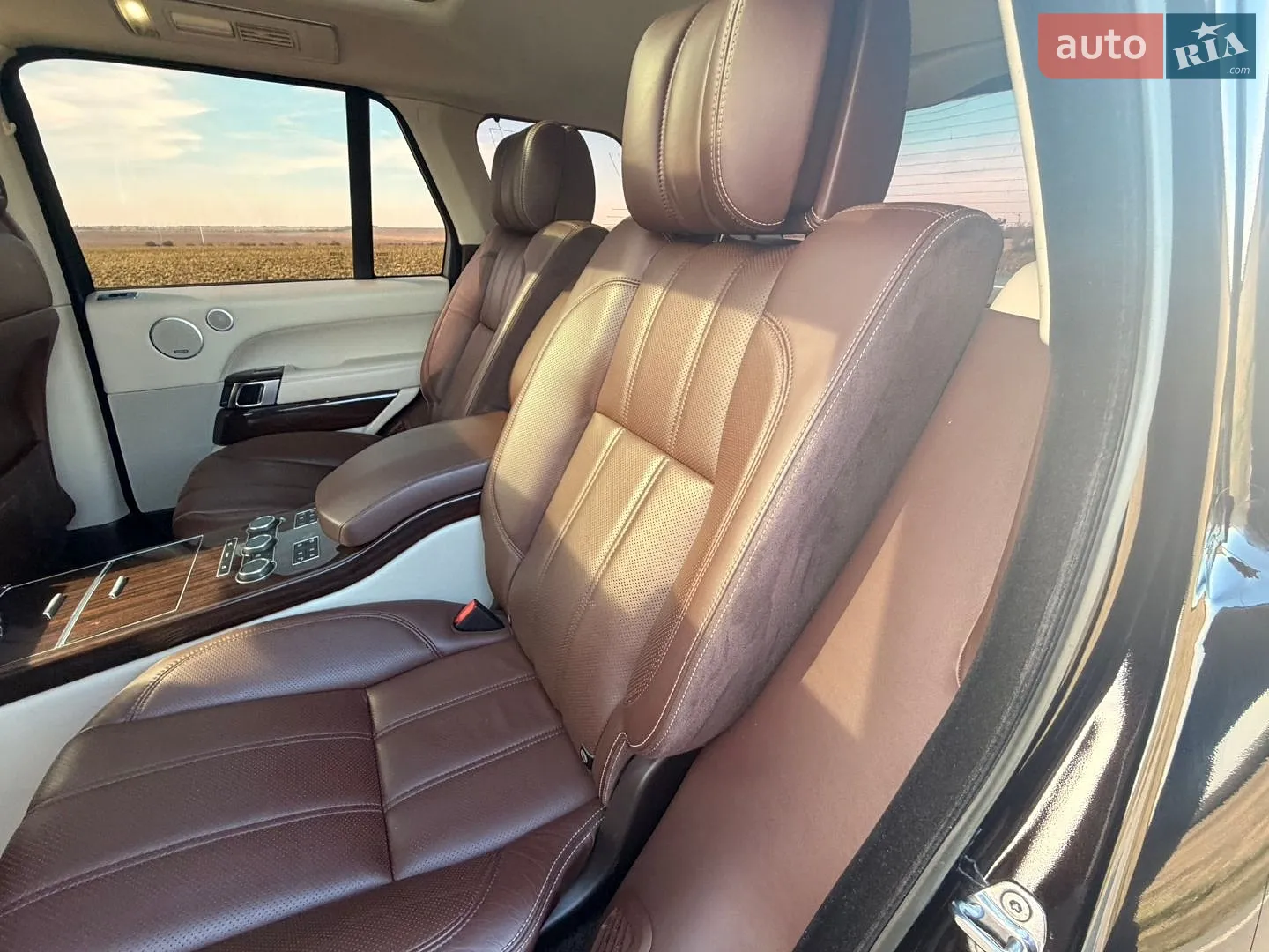 2013 Land Rover Range Rover - мініатюра 21
