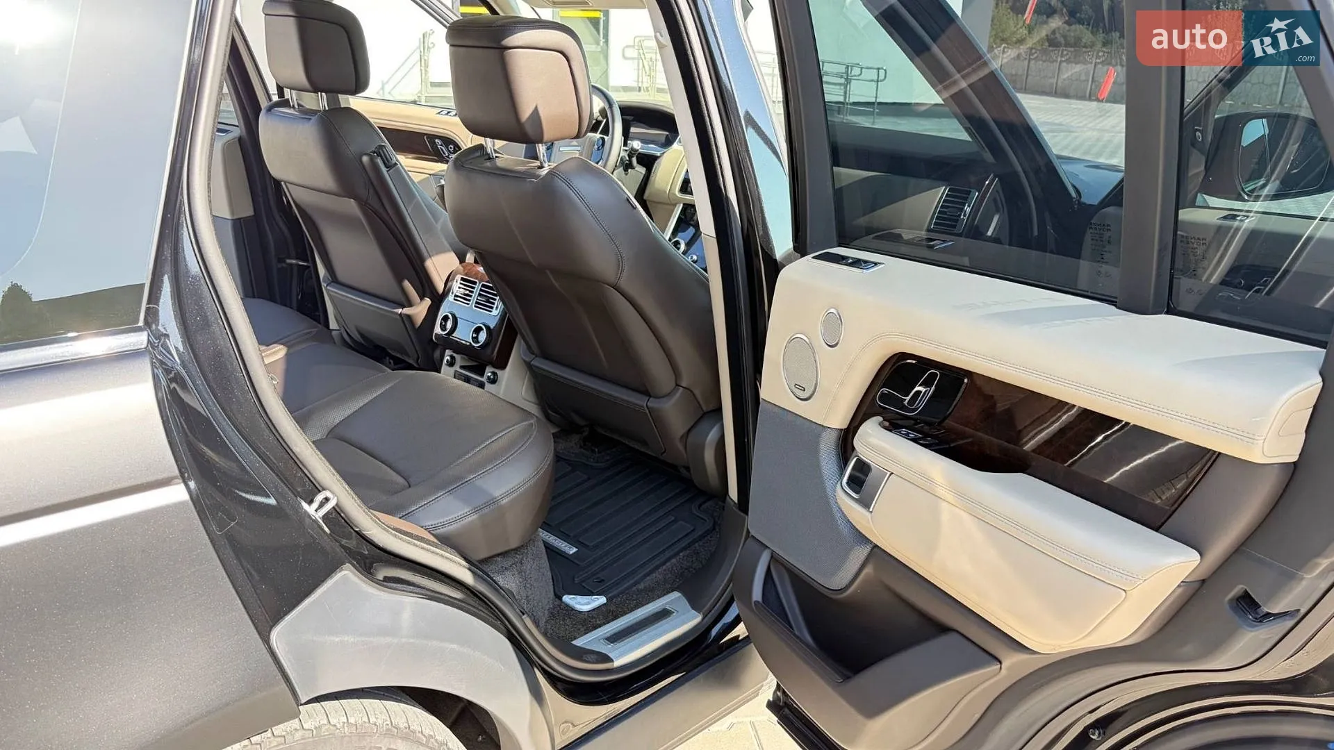 2021 Land Rover Range Rover - мініатюра 18