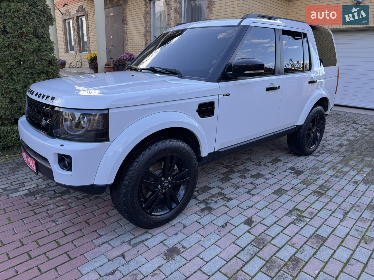 2016 Land Rover Discovery - мініатюра 34