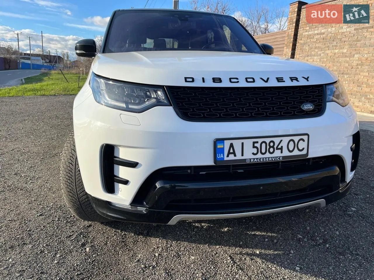 2017 Land Rover Discovery - мініатюра 38