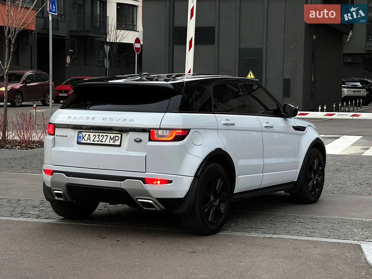 2015 Land Rover Range Rover Evoque - мініатюра 25