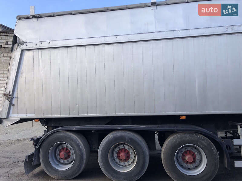 Самоскид причіп Langendorf SKA 1997 в Миколаєві